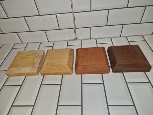 Fence post caps x 5 - ,